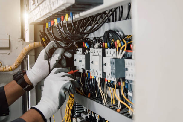 Best Electrical Troubleshooting Services  in Urbana, IL